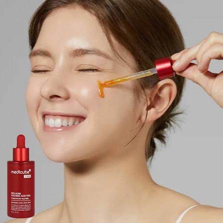 MEDICUBE Red Acne Succinic Acid Peel Serum 40g